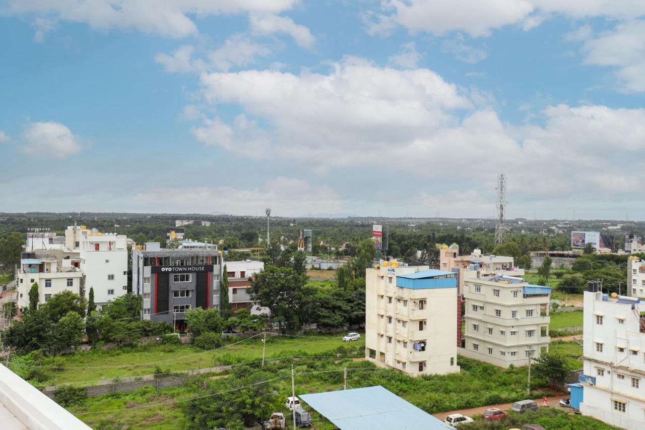 Hotel Myspace Tattwa Grand Yelahanka Exterior foto